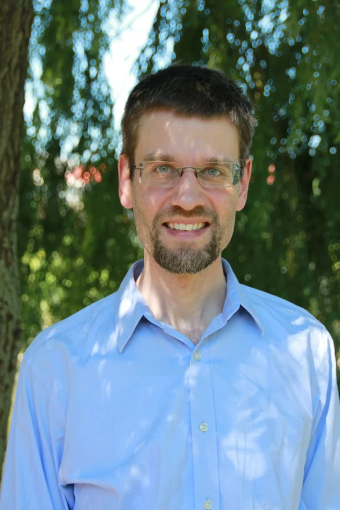 Dr. Florian Kleinmanns